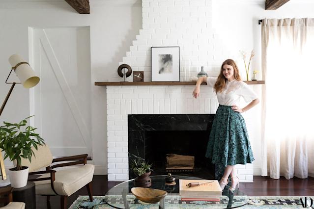 Holland Roden lives in a lavish mansion.